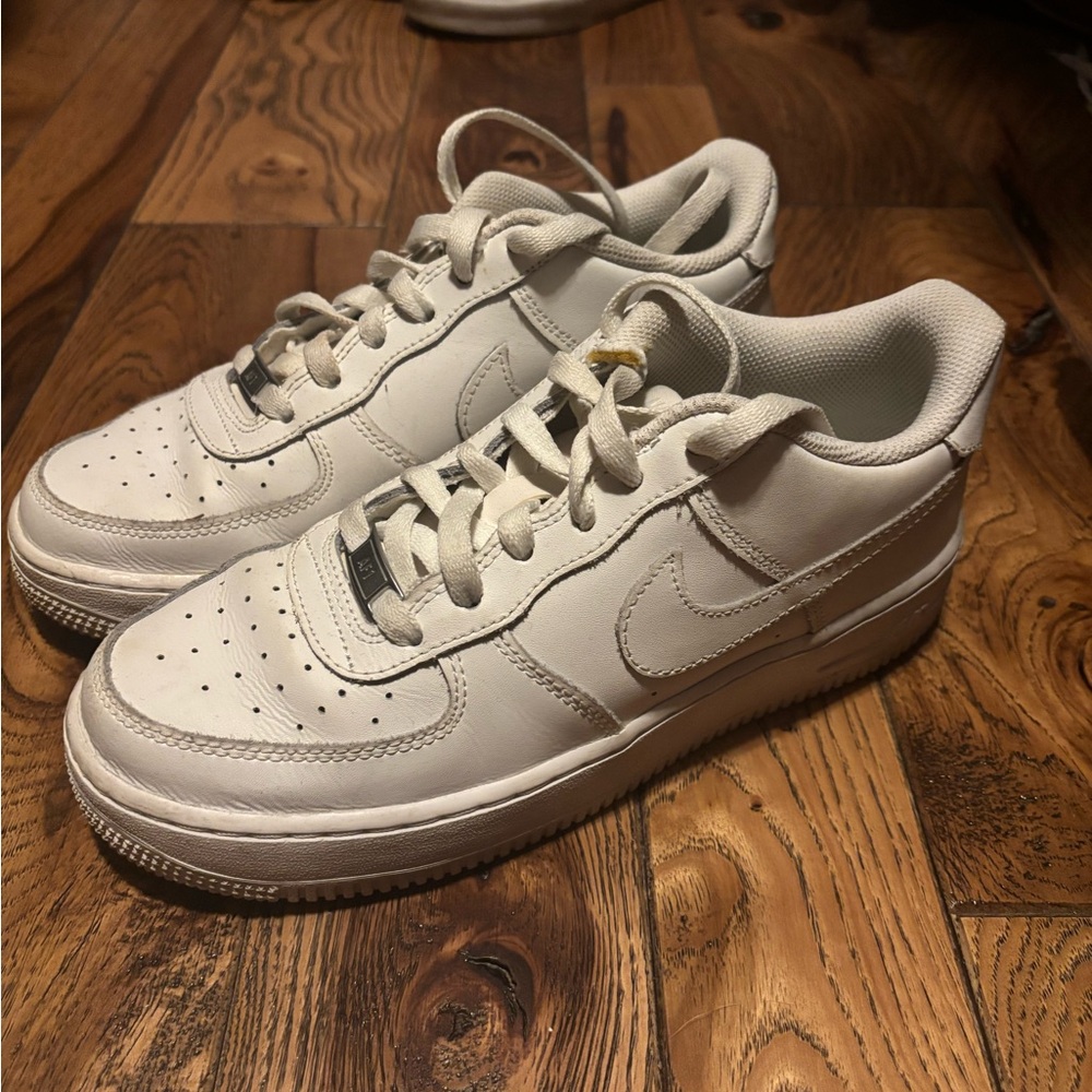 Kids White Nike Air Force One - Youth Size 6.5